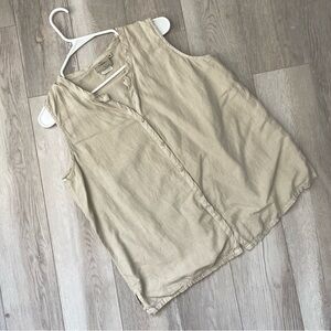 Hot Cotton Sleeveless Button-Down Top in Light Beige